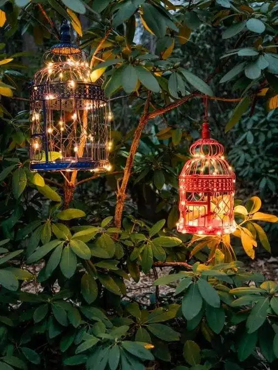 30 idées d'éclairage enchanteresses pour créer un jardin de conte de fées - 237