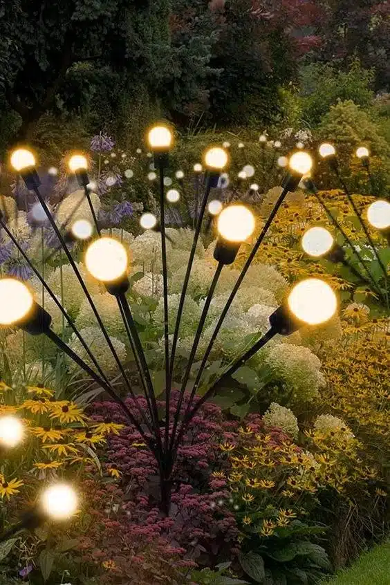 30 idées d'éclairage enchanteresses pour créer un jardin de conte de fées - 243