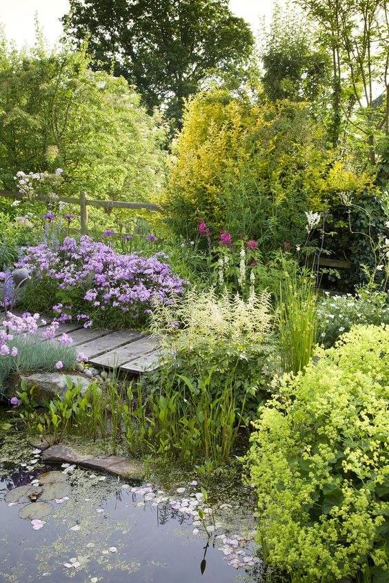 30 idées de jardins de chalets pour apporter un charme vintage à votre paysage - 251