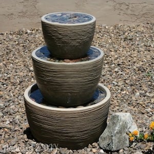 Fontaine d'eau à plusieurs niveaux bricolage