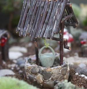 mini puits pour jardin féerique
