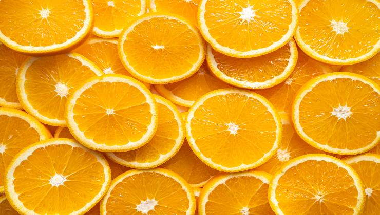Oranges : voici comment utiliser la peau avec du vinaigre