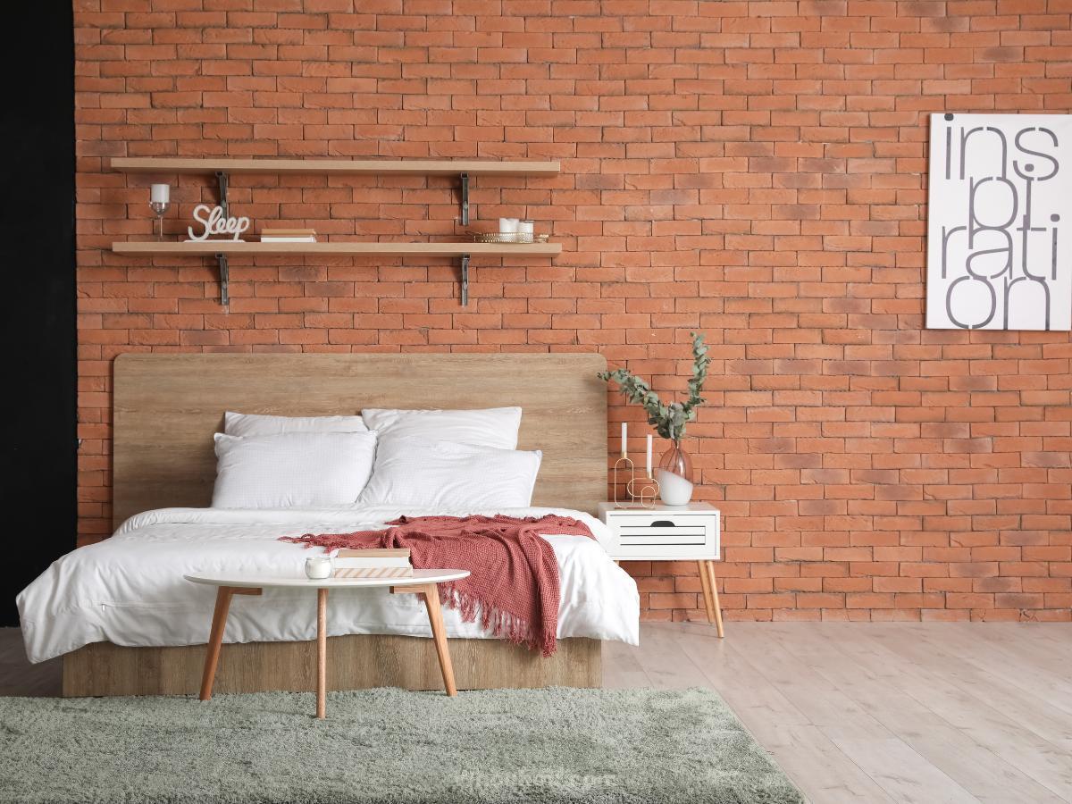 Sublimez Votre Mur de Briques : 6 Astuces Déco pour un Impact Immédiat